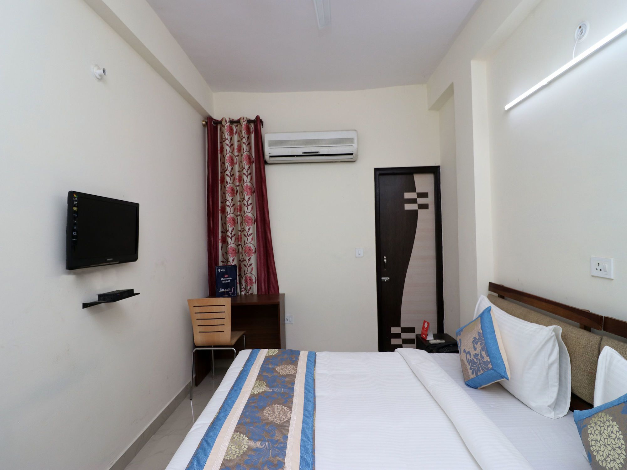 โอโย 10663 โฮมสเตด Hotel โนอิดา ภายนอก รูปภาพ